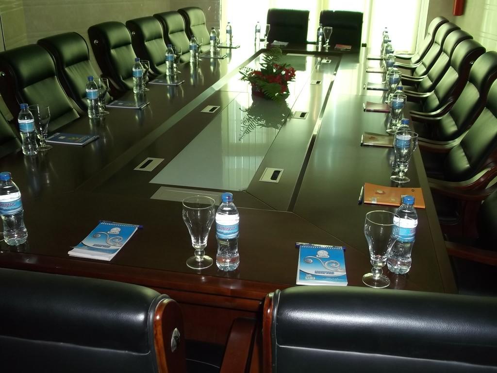 Star City Hotel Dar es Salaam Extérieur photo