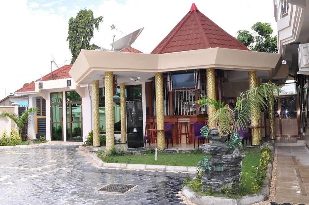 Star City Hotel Dar es Salaam Extérieur photo
