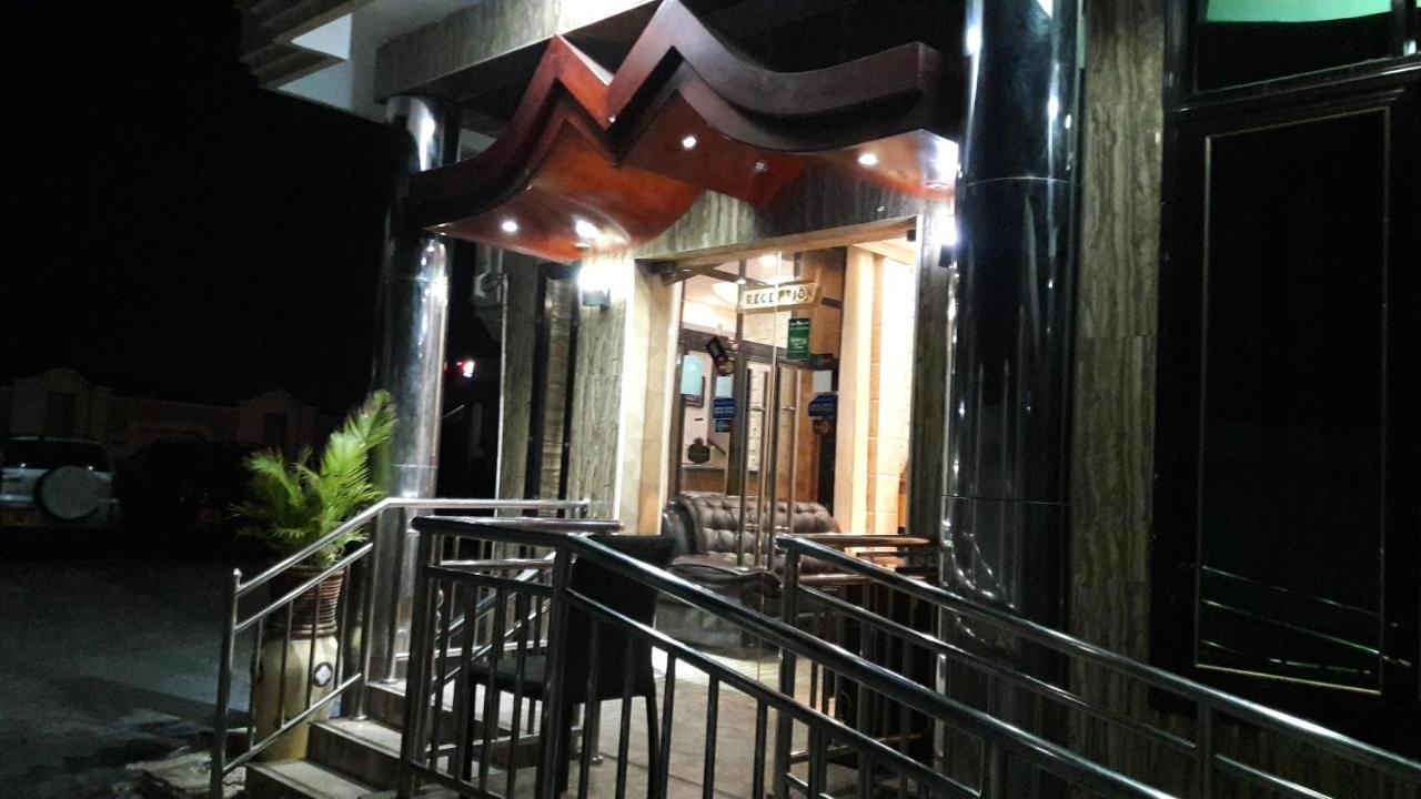 Star City Hotel Dar es Salaam Extérieur photo